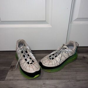 Nike air max. Not sure the exact model. Size 8.5.